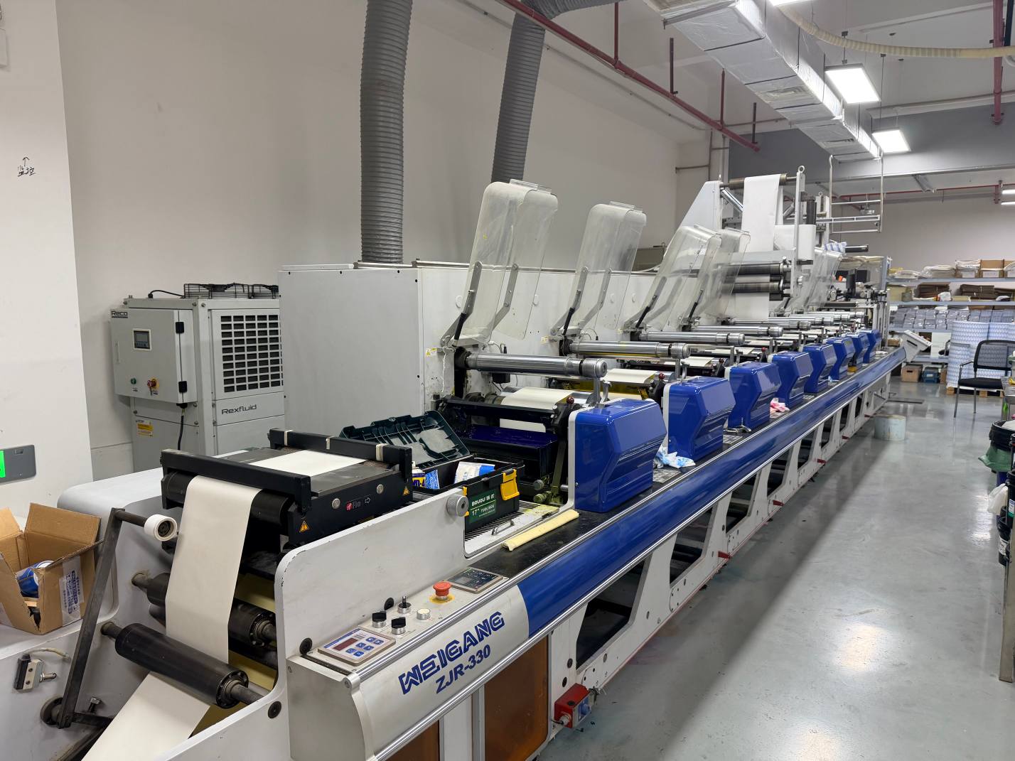 Flexographic printing press, 8-colour